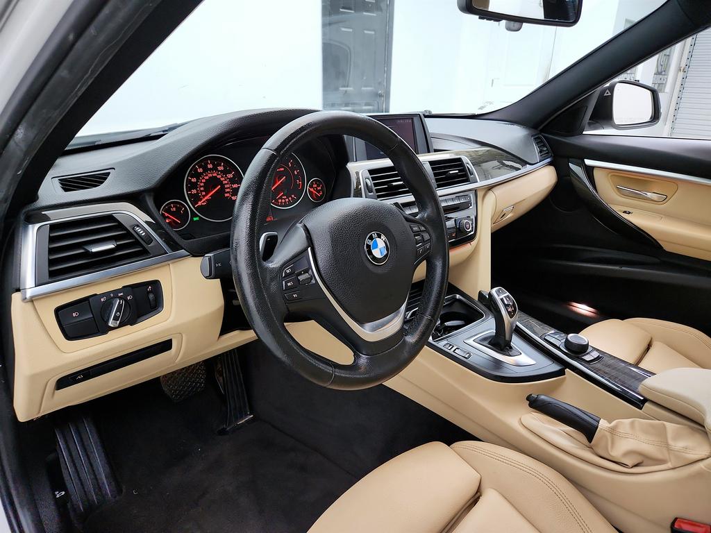 2018 BMW 330i - $8,350
