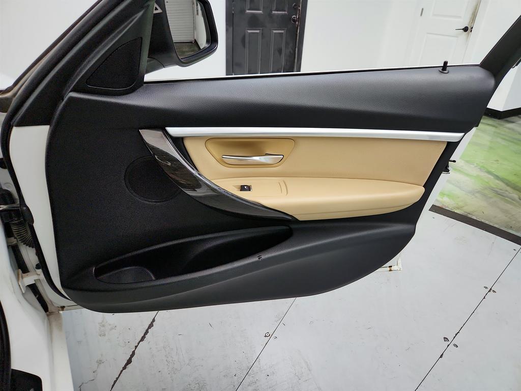 2018 BMW 330i - $8,350