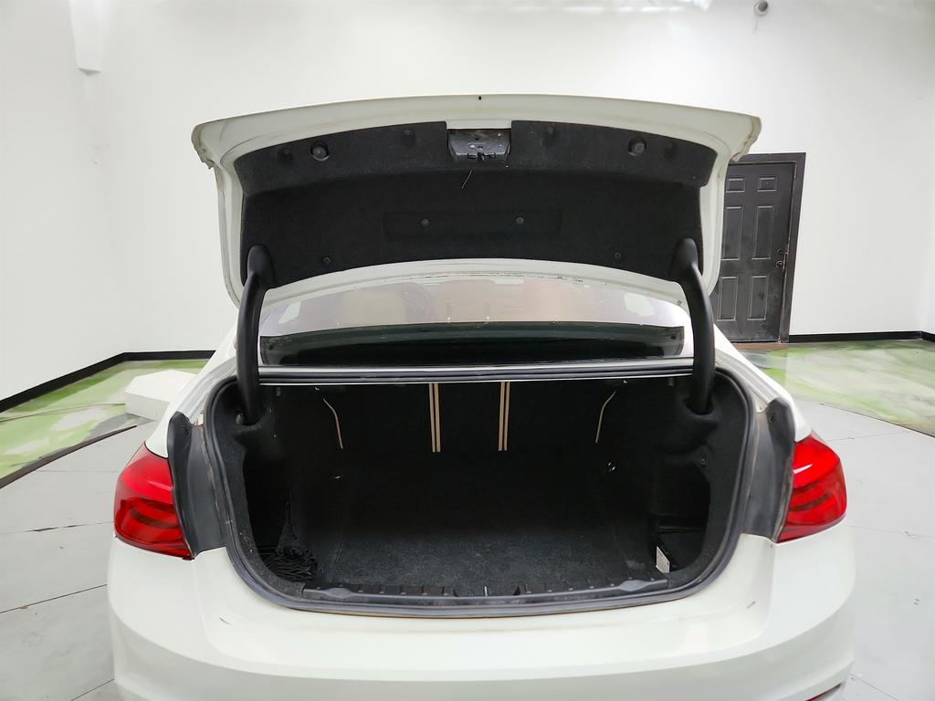 2018 BMW 330i - $8,350
