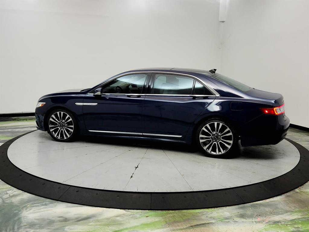 2018 Lincoln Continental - $10,350