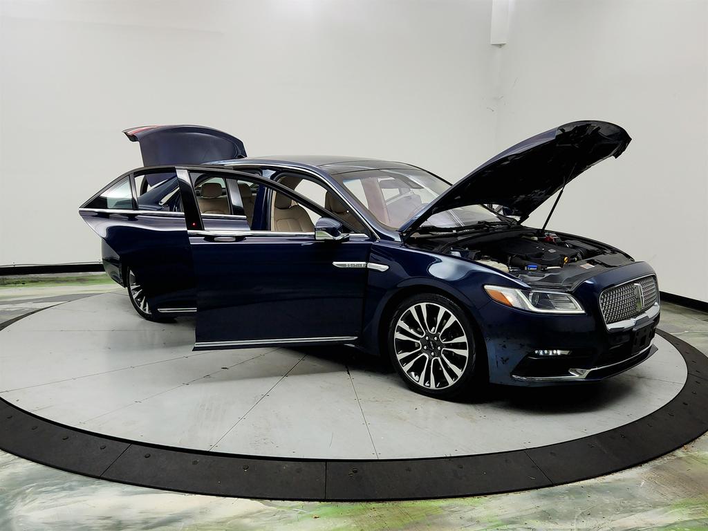 2018 Lincoln Continental - $10,350
