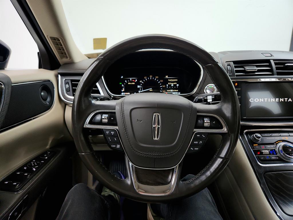 2018 Lincoln Continental - $10,350