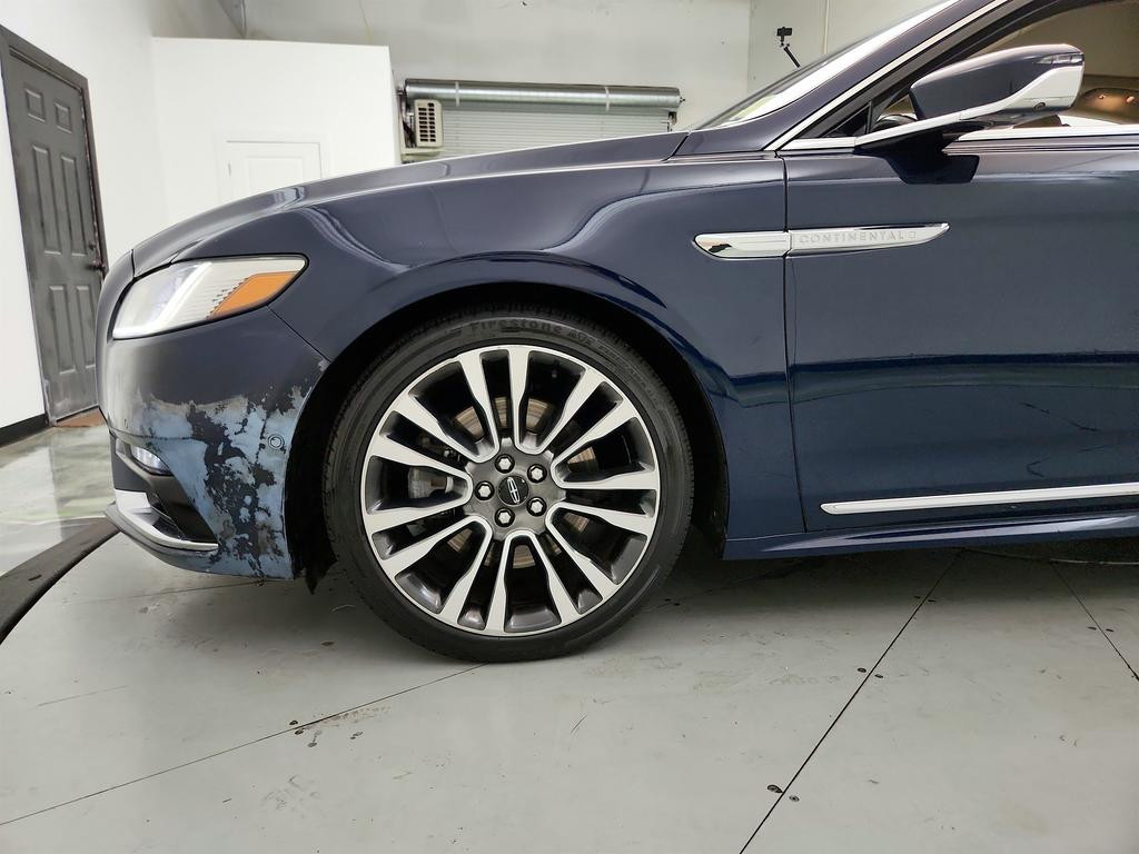 2018 Lincoln Continental - $10,350