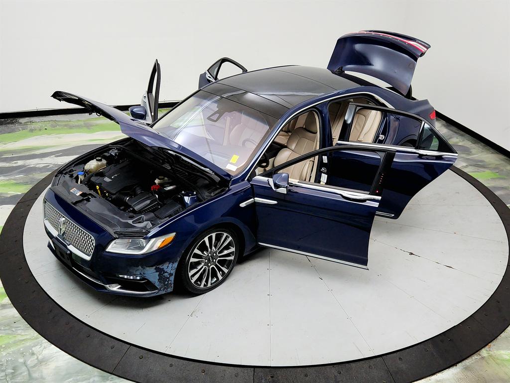 2018 Lincoln Continental - $10,350