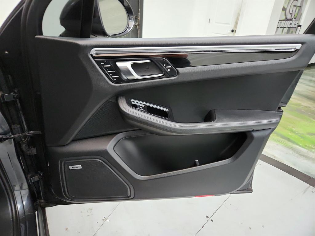 2017 Porsche Macan - $11,350