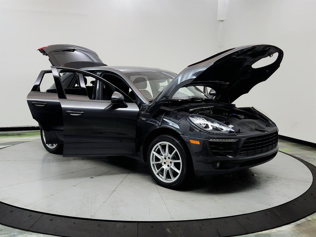2017 Porsche Macan - $11,350