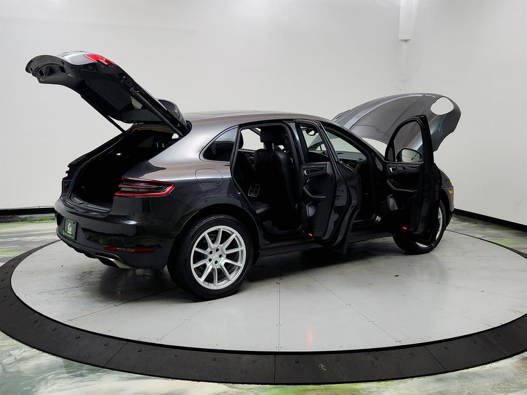 2017 Porsche Macan - $11,350