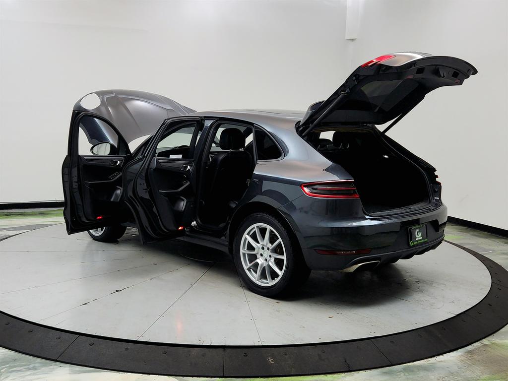 2017 Porsche Macan - $11,350