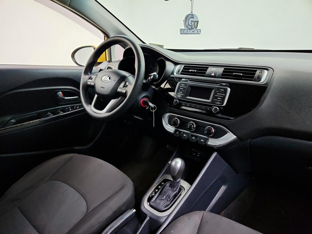 2016 Kia Rio - $2,650