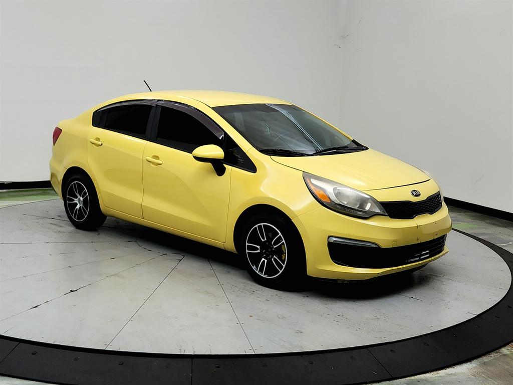 2016 Kia Rio - $2,650