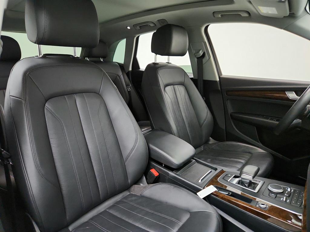2020 Audi Q5 - $15,850