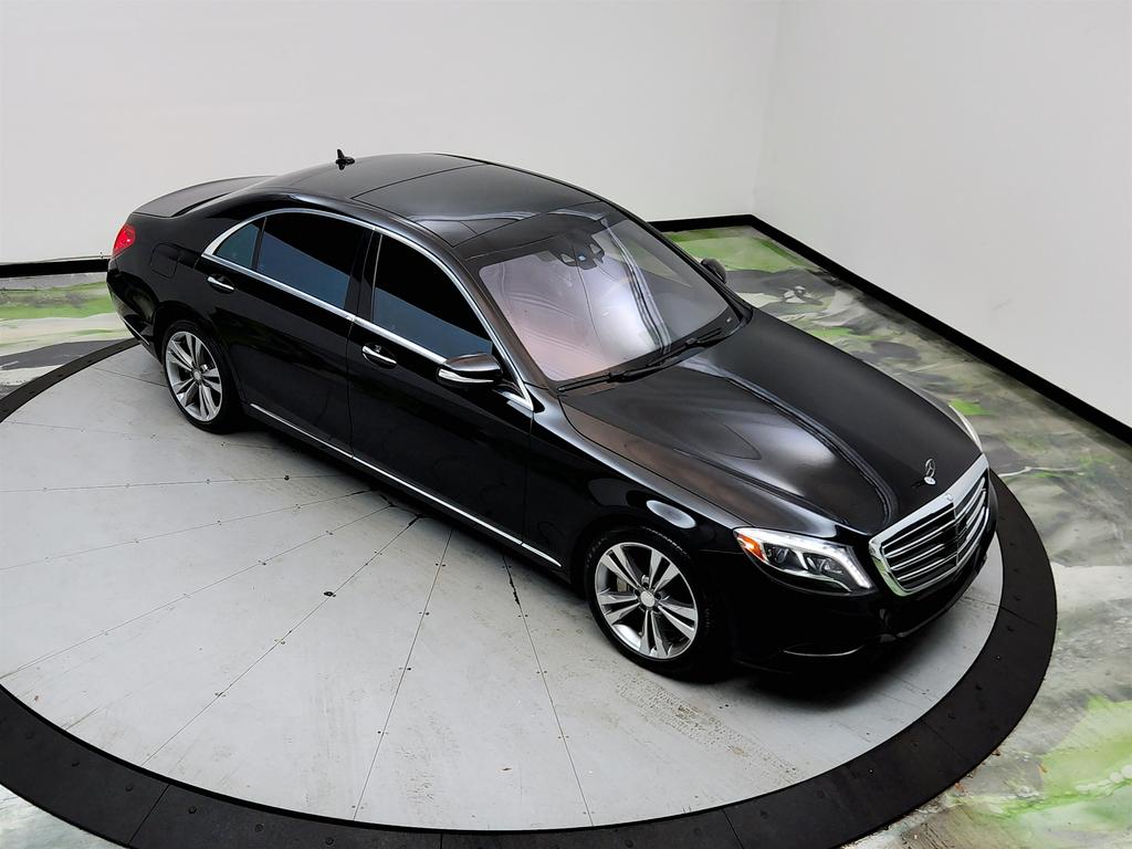 2015 Mercedes-Benz S Class - $17,750