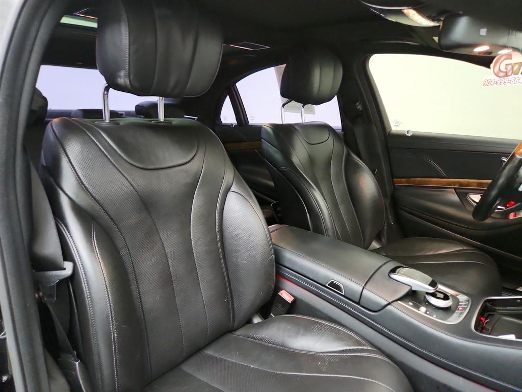 2015 Mercedes-Benz S Class - $17,750