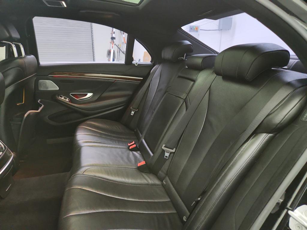 2015 Mercedes-Benz S Class - $17,750
