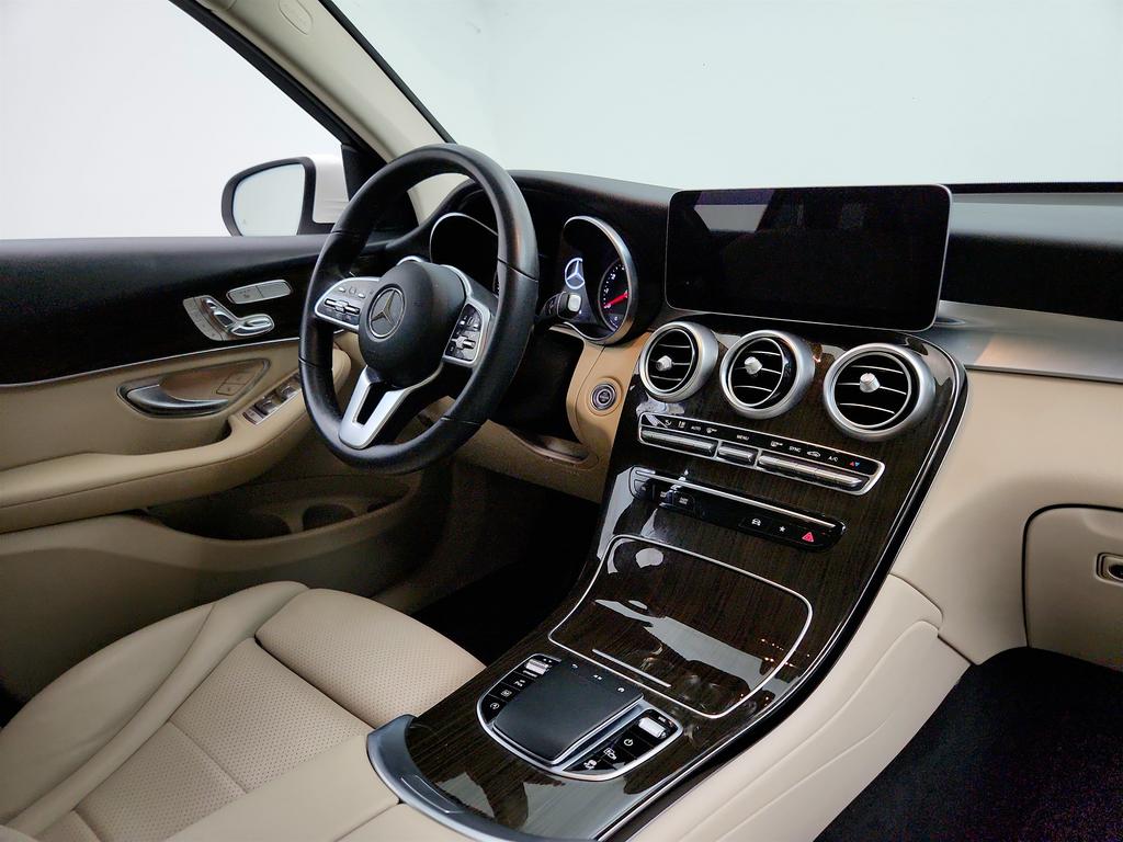 2021 Mercedes-Benz C-Class - $20,895