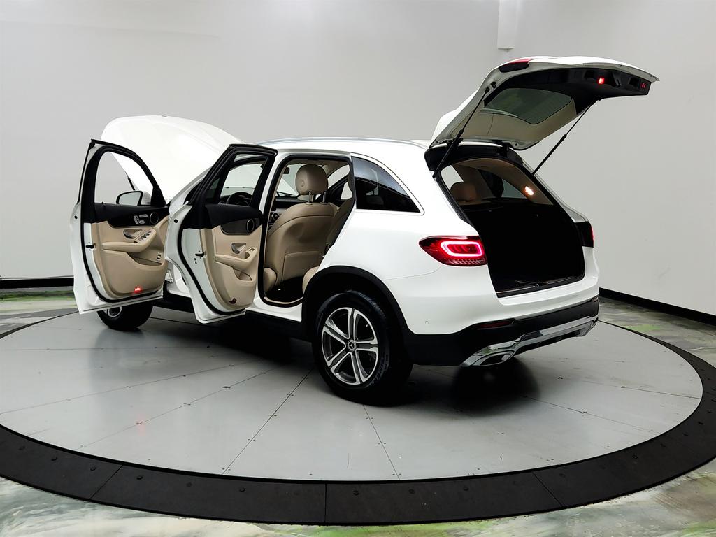 2021 Mercedes-Benz C-Class - $20,895