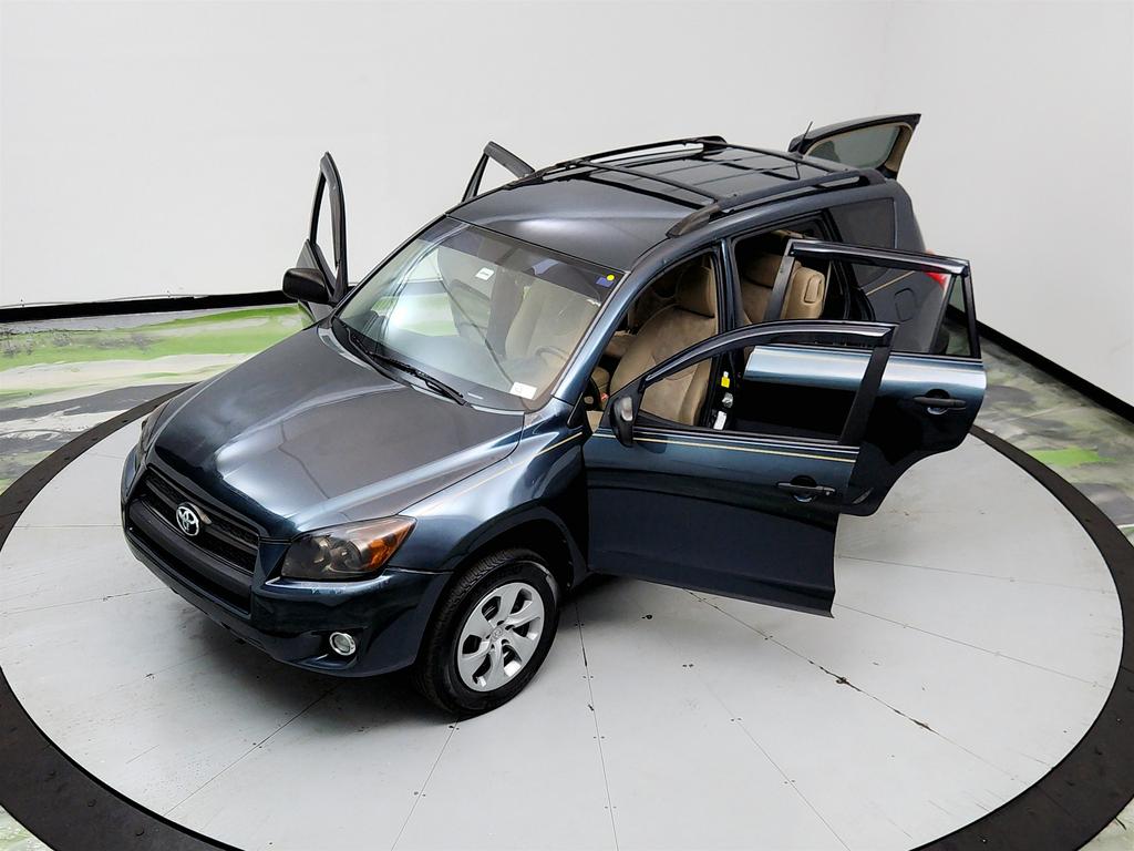 2011 Toyota RAV4 - $6,550