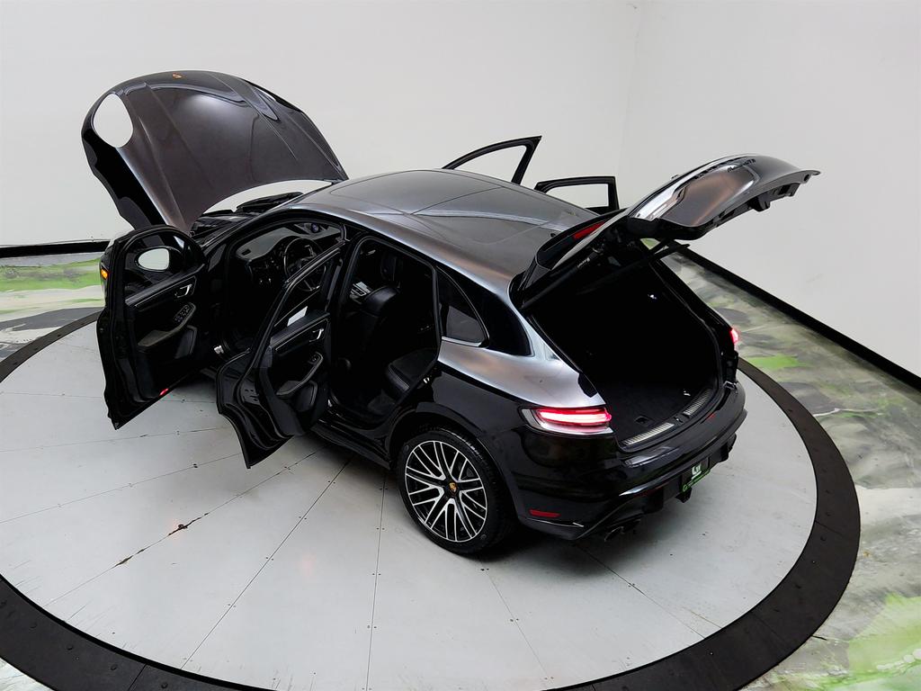 2022 Porsche Macan - $46,650