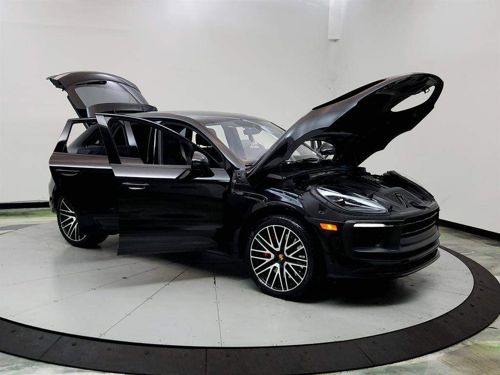 2022 Porsche Macan - $46,650