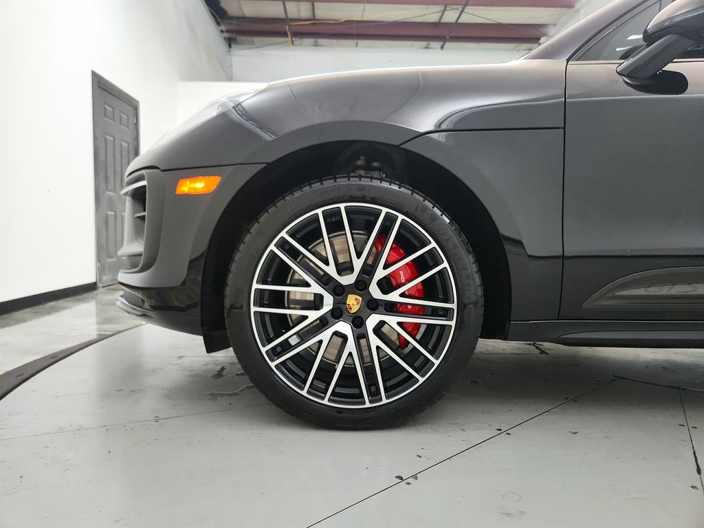 2022 Porsche Macan - $46,650
