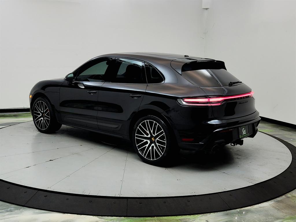 2022 Porsche Macan - $46,650