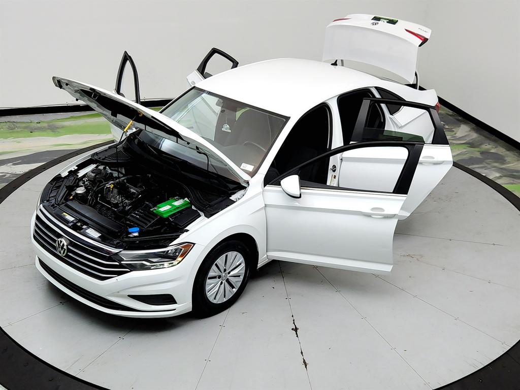 2019 Volkswagen Jetta - $9,950