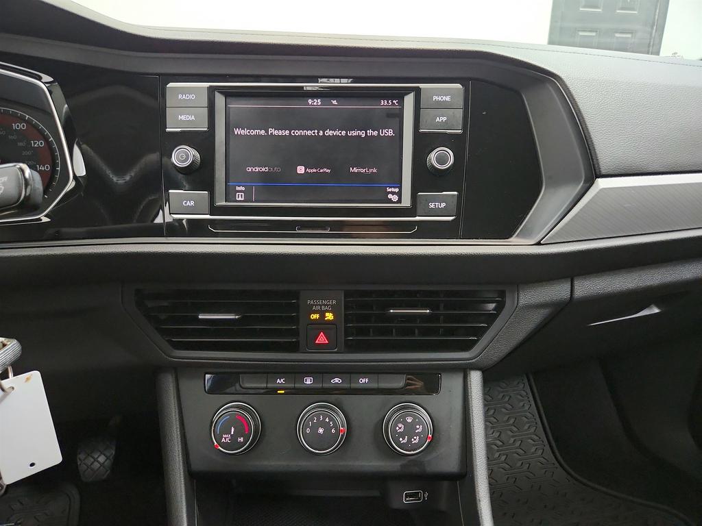 2019 Volkswagen Jetta - $9,950