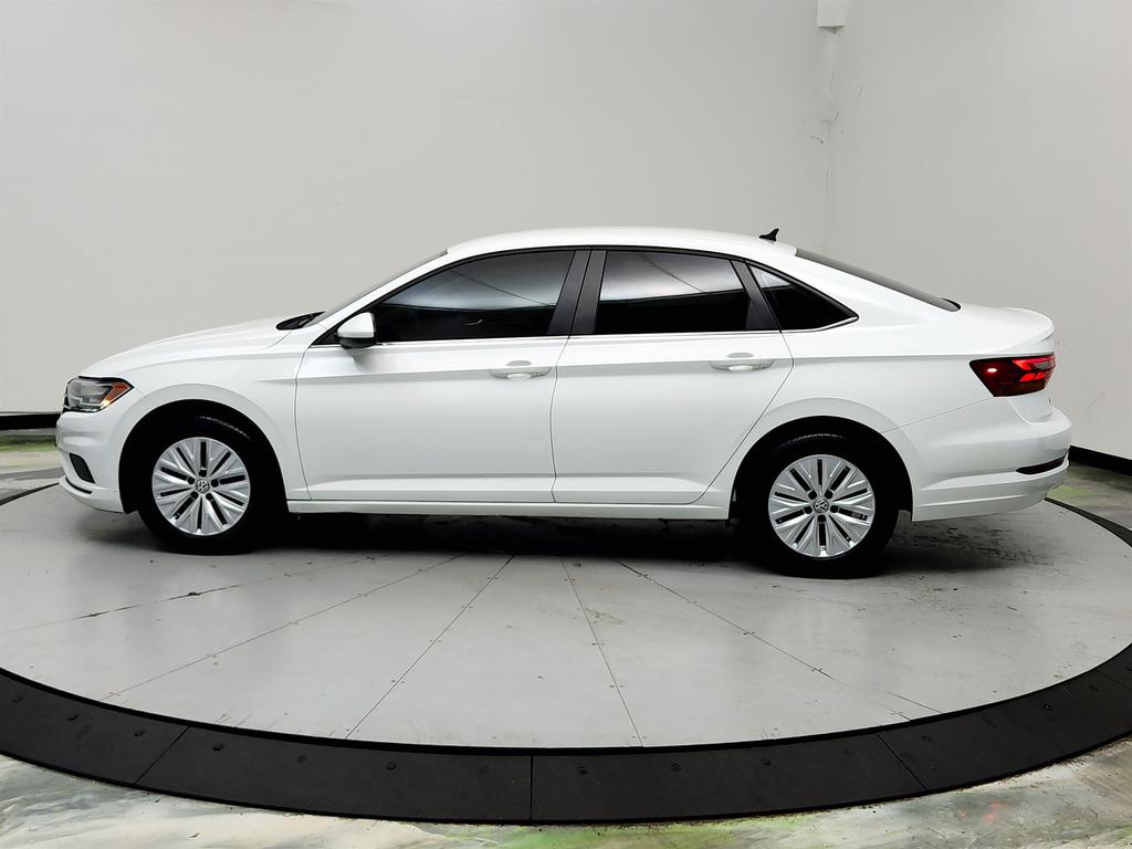 2019 Volkswagen Jetta - $9,950