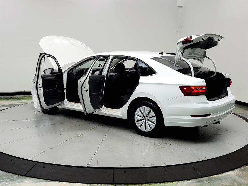 2019 Volkswagen Jetta - $9,950