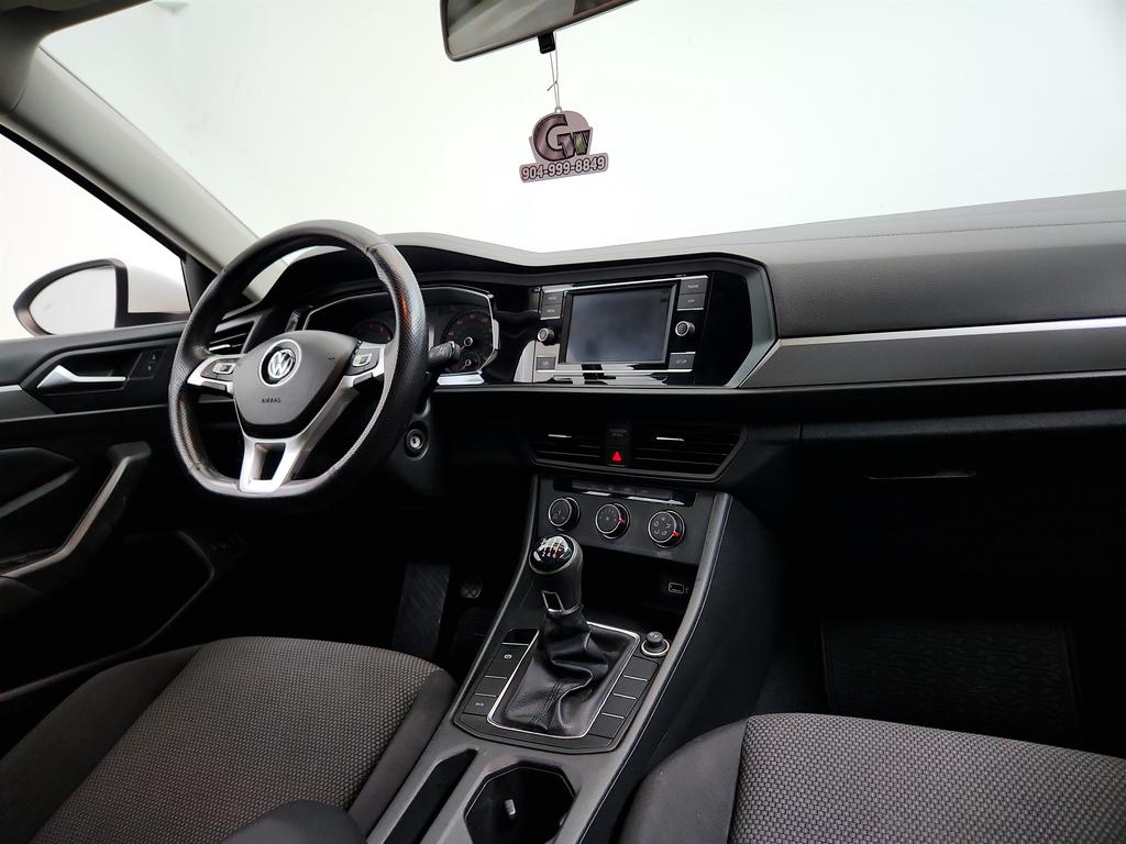 2019 Volkswagen Jetta - $9,950