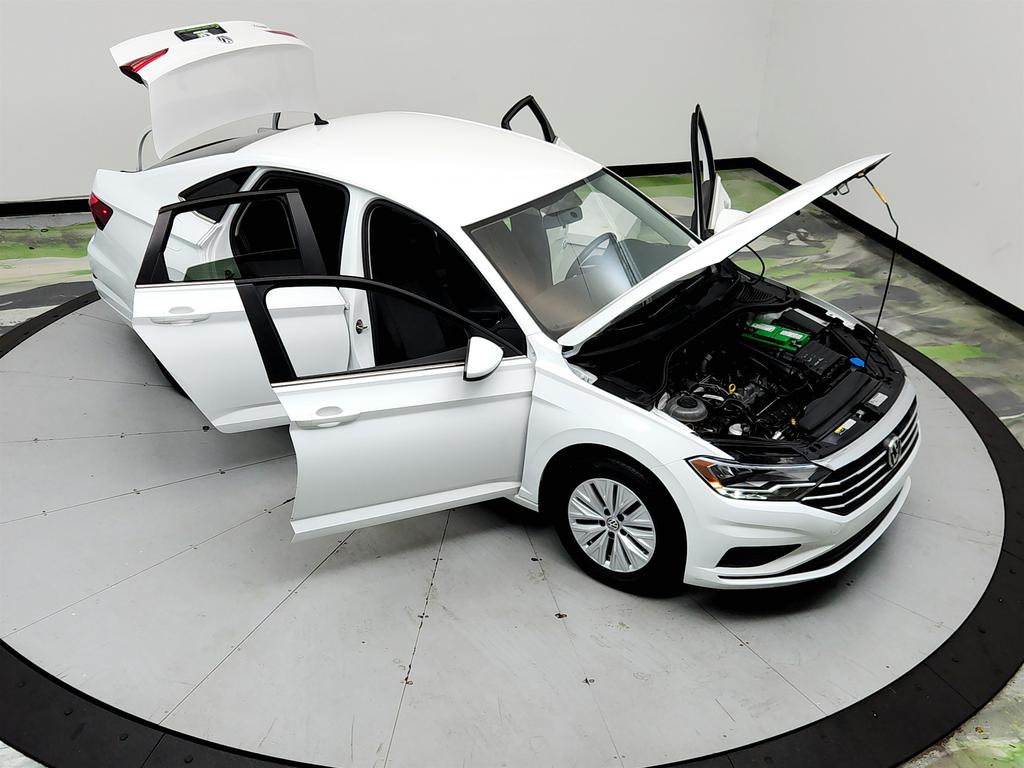 2019 Volkswagen Jetta - $9,950