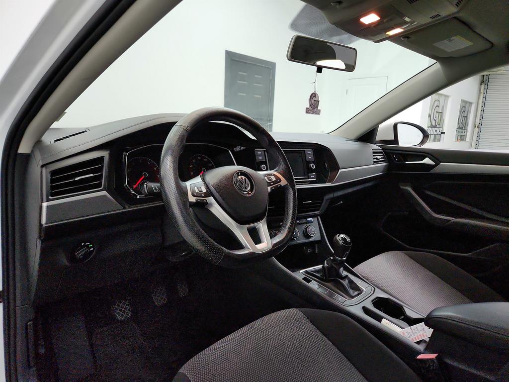 2019 Volkswagen Jetta - $9,950