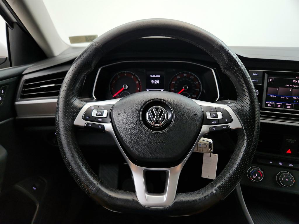 2019 Volkswagen Jetta - $9,950