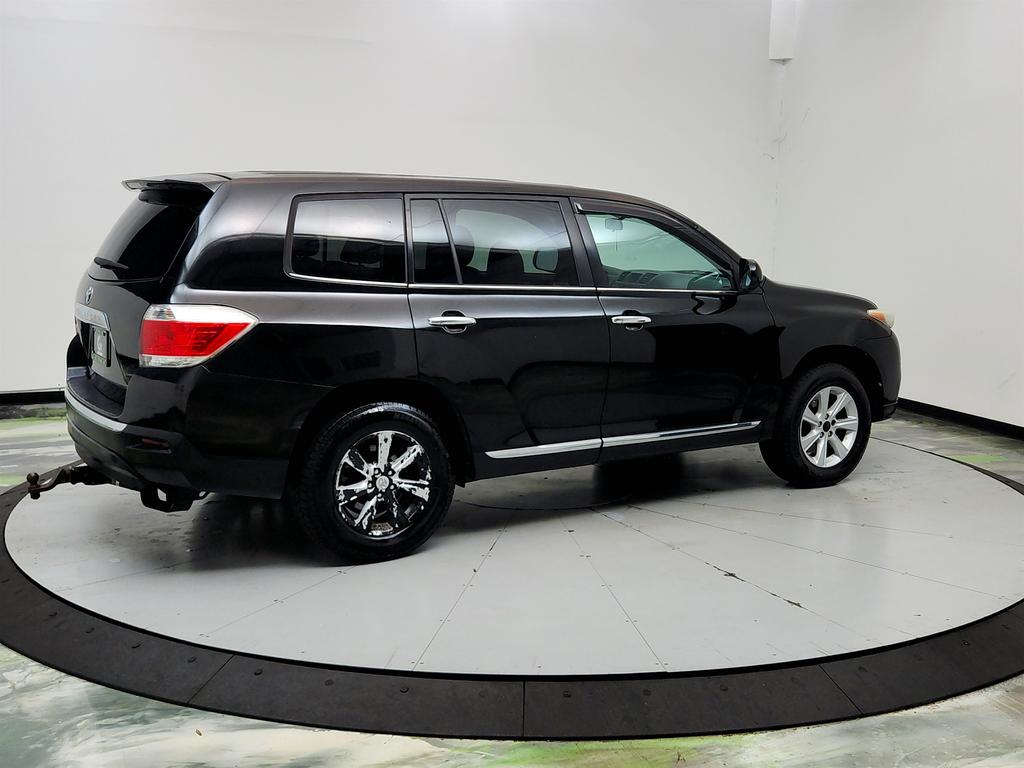 2013 Toyota Highlander - $5,995