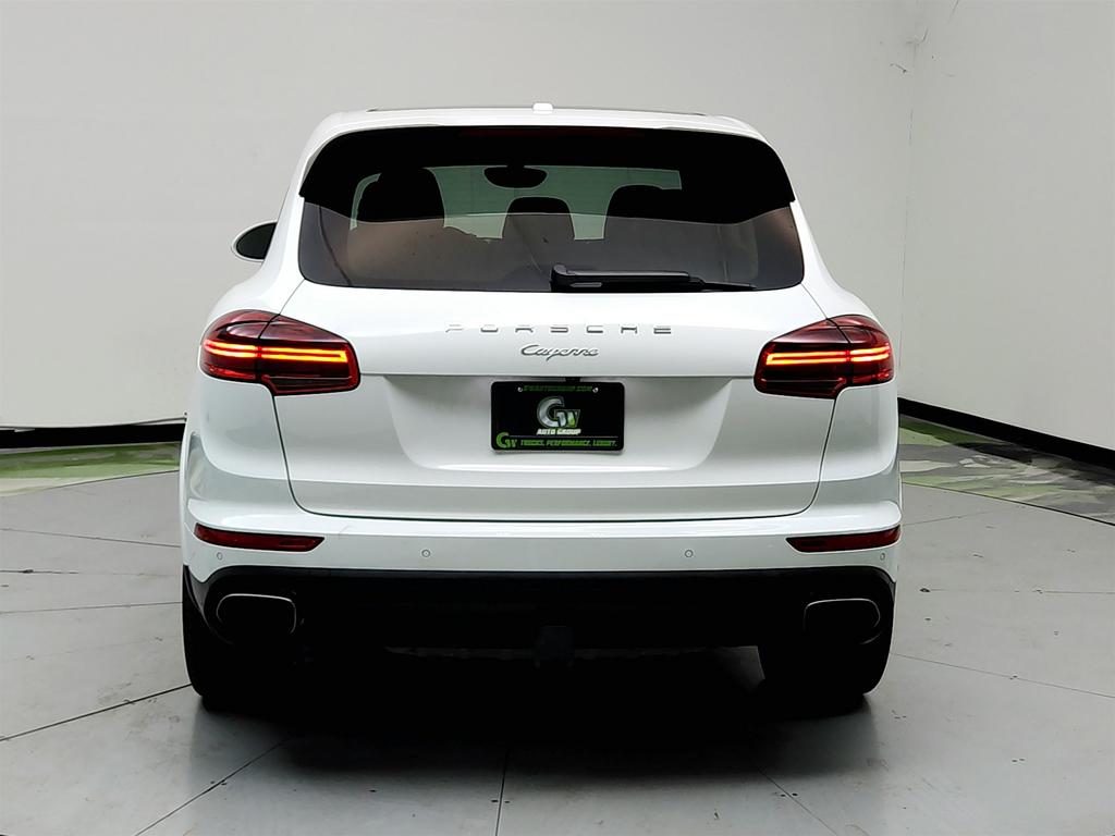2017 Porsche Cayenne - $15,250