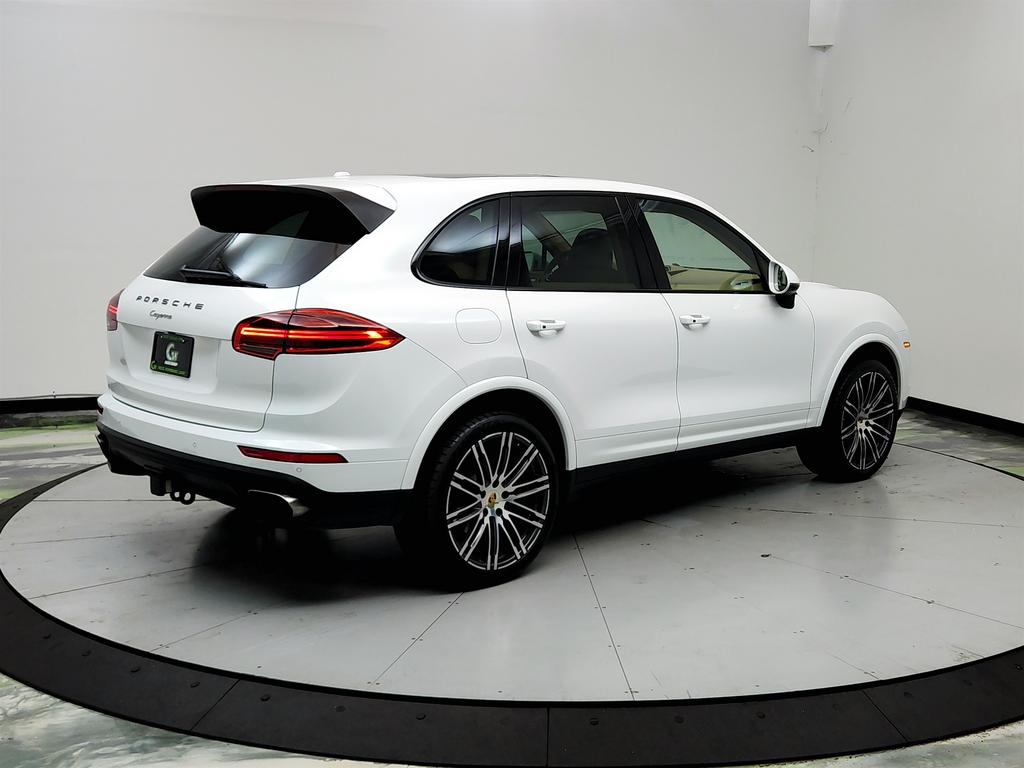 2017 Porsche Cayenne - $15,250