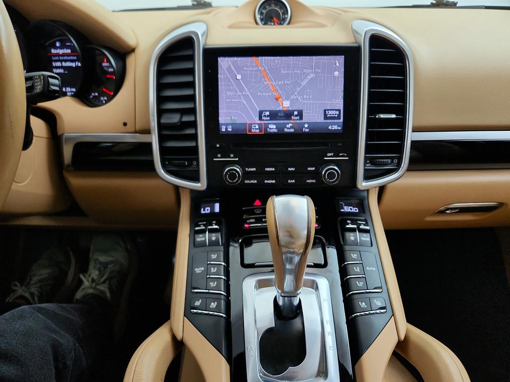 2017 Porsche Cayenne - $15,250