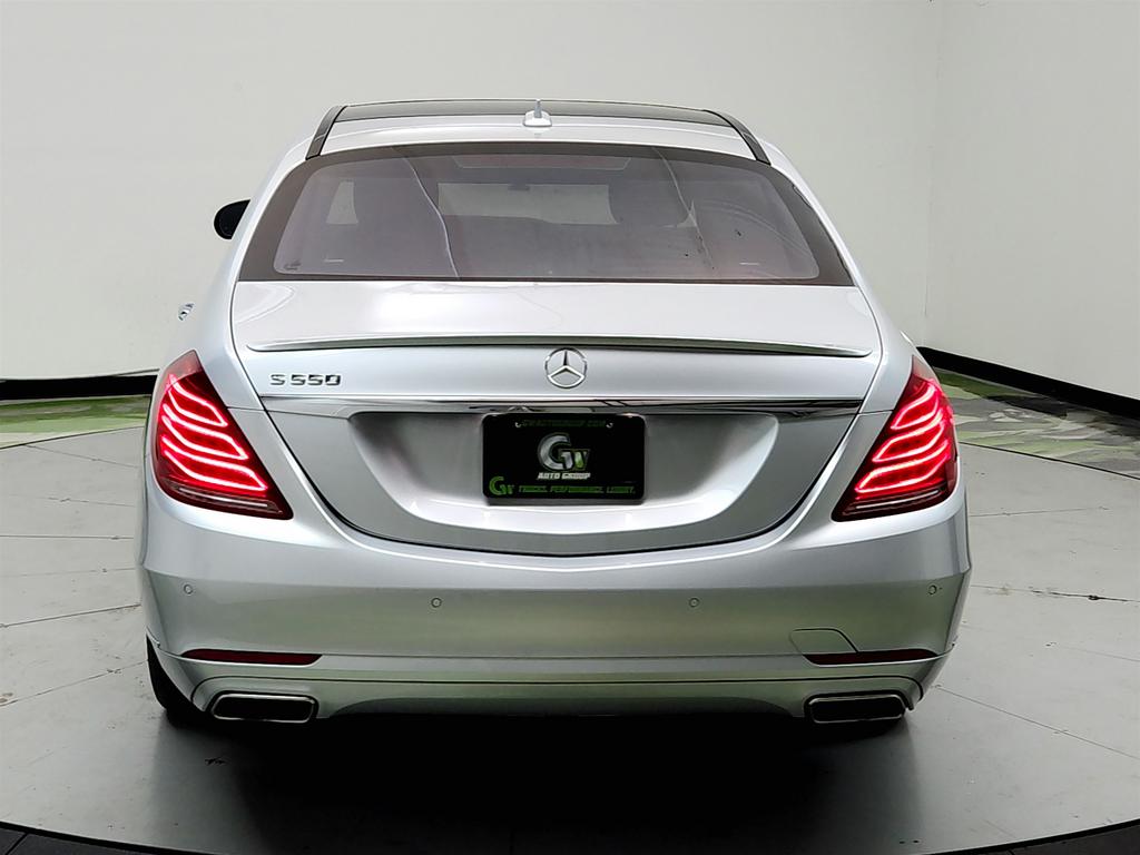 2014 Mercedes-Benz S-class - $17,450