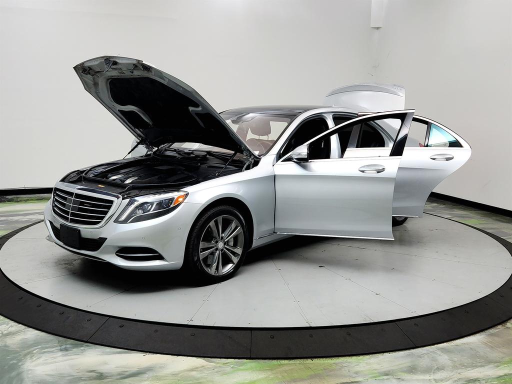 2014 Mercedes-Benz S-class - $17,450