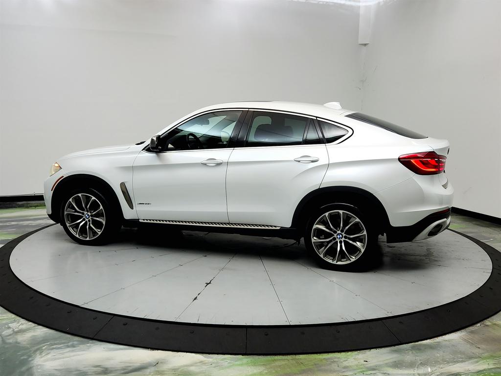 2016 BMW X6 - $15,289