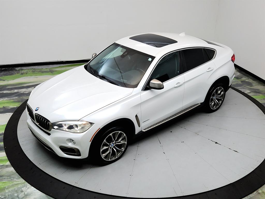 2016 BMW X6 - $15,289