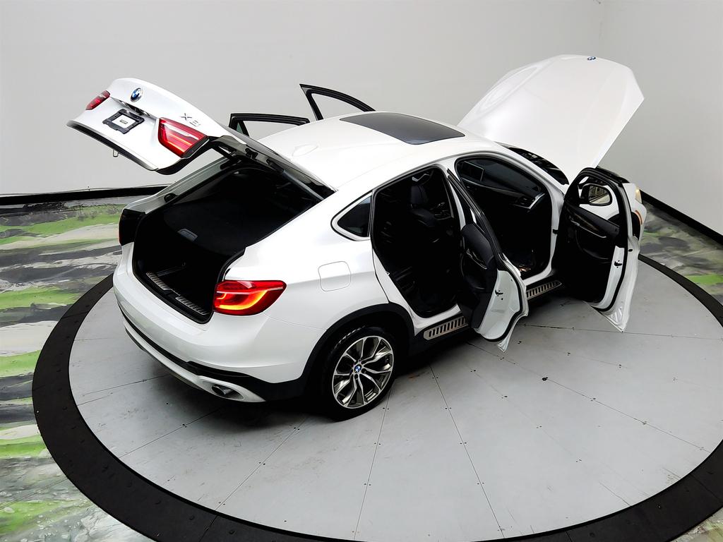 2016 BMW X6 - $15,289