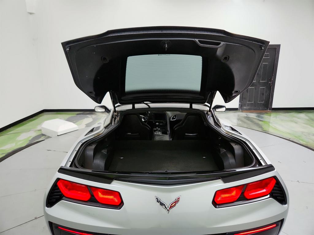 2015 Chevrolet Corvette - $28,450