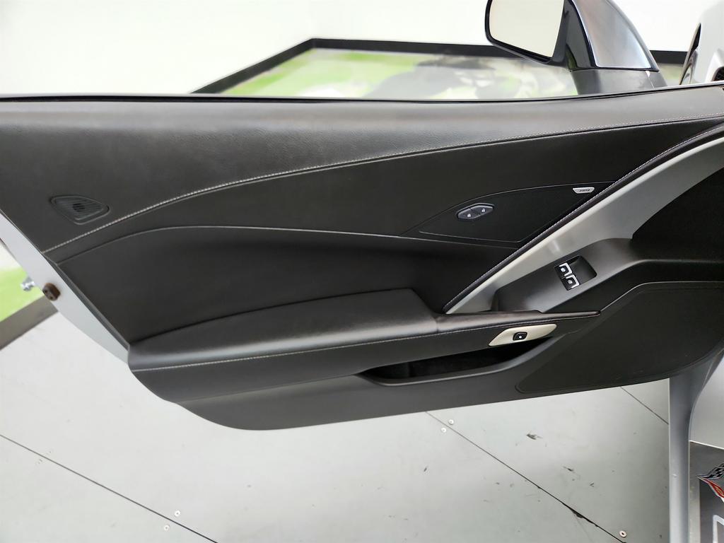 2015 Chevrolet Corvette - $28,450
