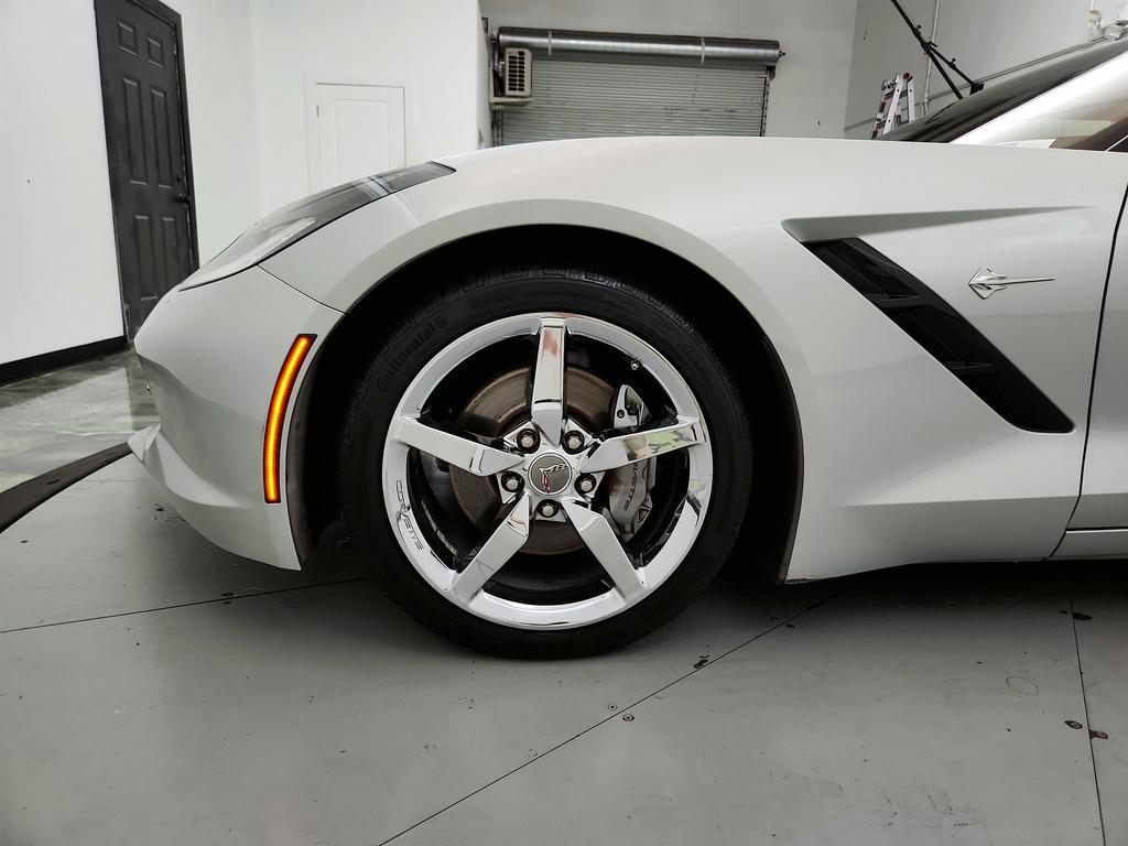 2015 Chevrolet Corvette - $28,450
