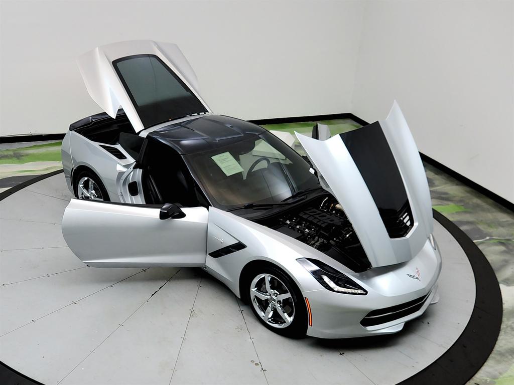 2015 Chevrolet Corvette - $28,450