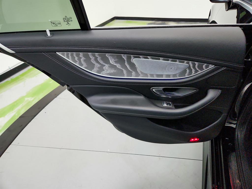 2019 Mercedes-Benz CLS-Class - $23,250