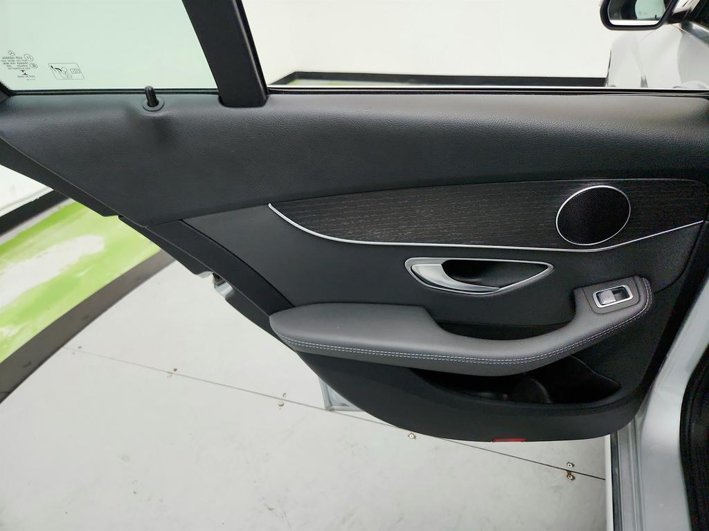 2020 Mercedes-Benz C-Class - $16,145