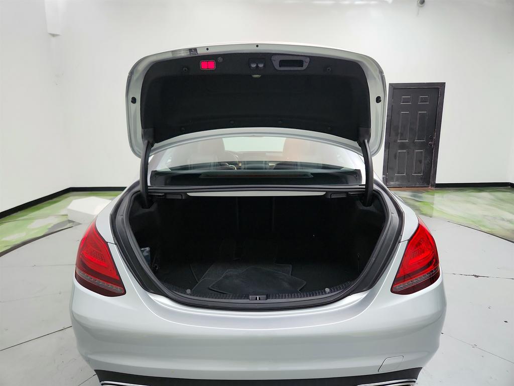 2020 Mercedes-Benz C-Class - $16,145
