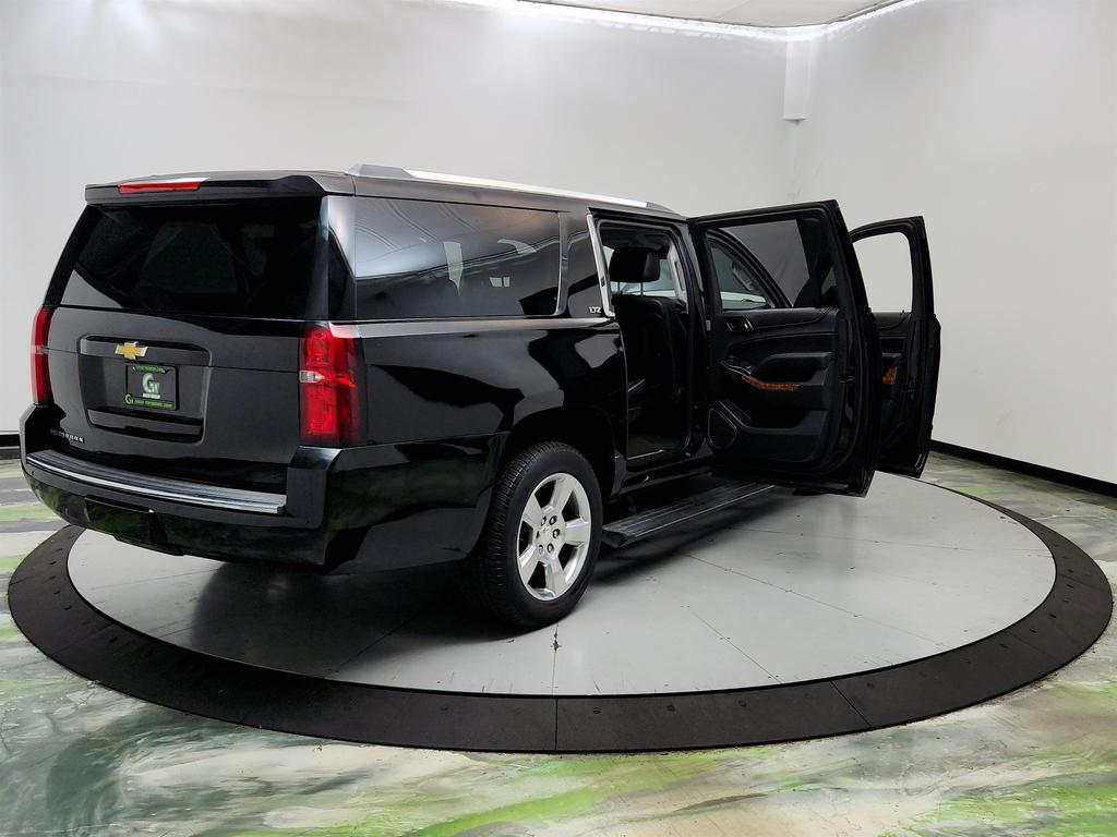 2015 Chevrolet Suburban - $14,795